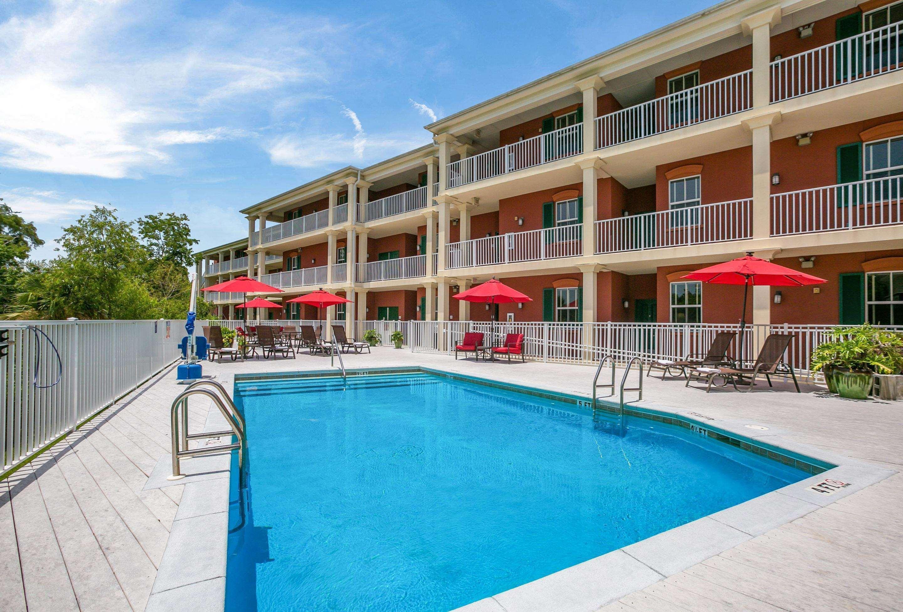 Water Street Hotel & Marina, Ascend Hotel Collection Apalachicola Exterior photo