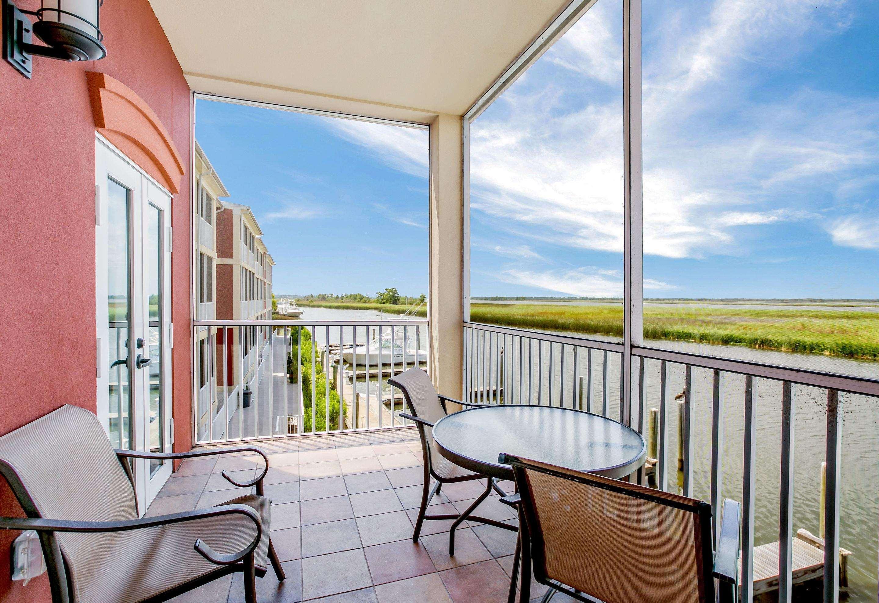 Water Street Hotel & Marina, Ascend Hotel Collection Apalachicola Exterior photo